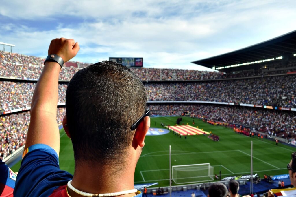 man-person-structure-people-soccer-football-1342728-pxhere.com